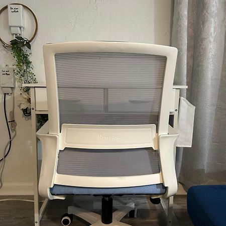Cozy Studio Only 10 Minutes By Car Of Siesta Key Sarasota Exterior photo